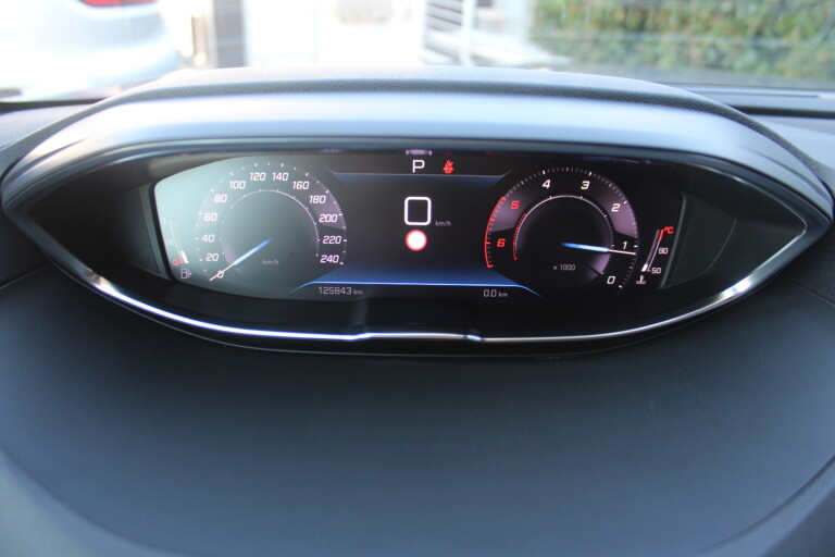 32 Stilecar It Peugeot 3008 Gk990ga