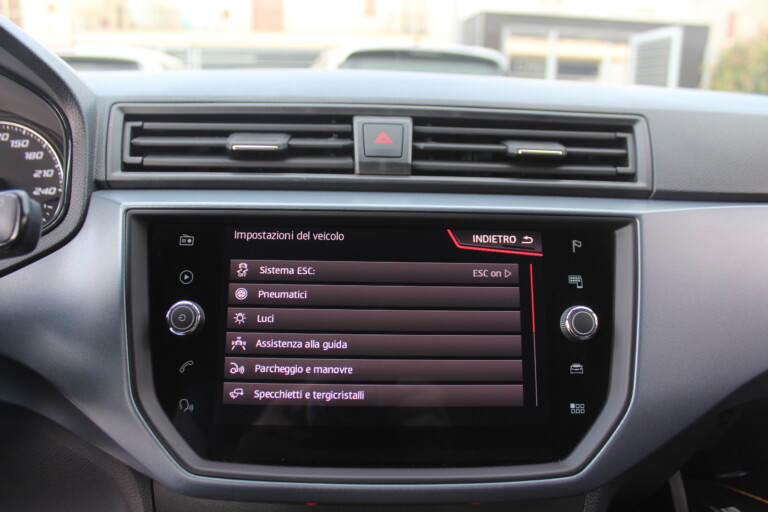 35 Stilecar It Seat Arona Fy644hf