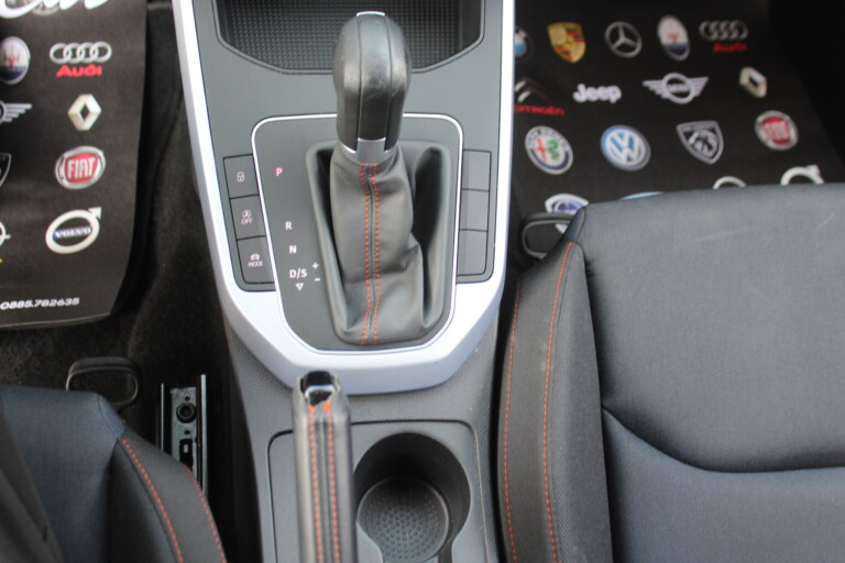 36 Stilecar It Seat Arona Gm591yf