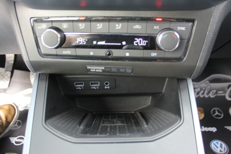 38 Stilecar It Seat Arona Fy644hf