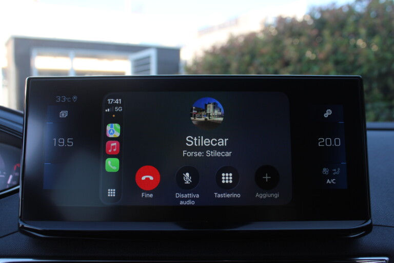 41 Stilecar It Peugeot 3008 Gk990ga