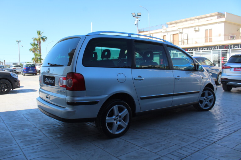 02 Stilecar It Vw Sharan Gn317mj