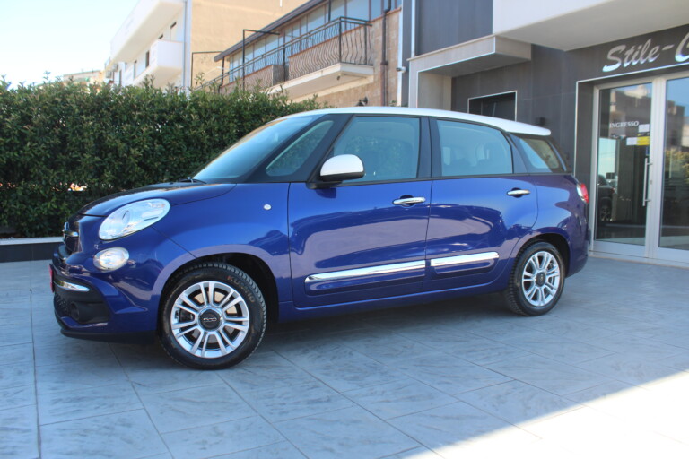03 Stilecar It Fiat 500l Gf087rl