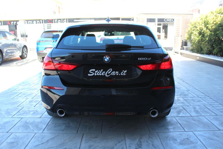 04 Stilecar It Bmw 120 Gn322dd