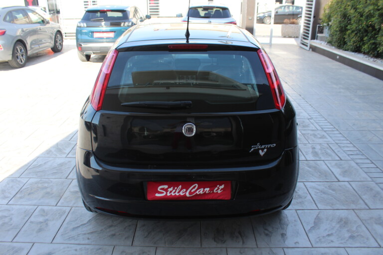 04 Stilecar It Fiat G Punto Ea676pe