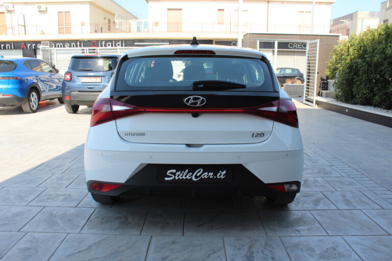 04 Stilecar It Hyunai I20 Gp335ft