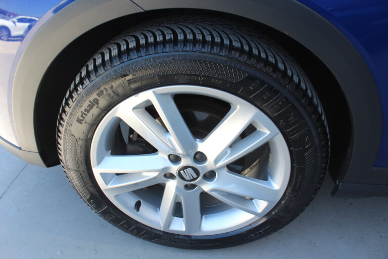 09 Stilecar It Seat Arona Gd162ax