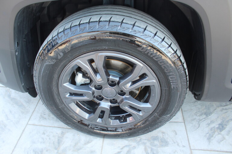 10 Stilecar It Jeep Renegade Gj246yj