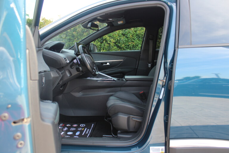 14 Stilecar It Peugeot 3008 Gr421ml