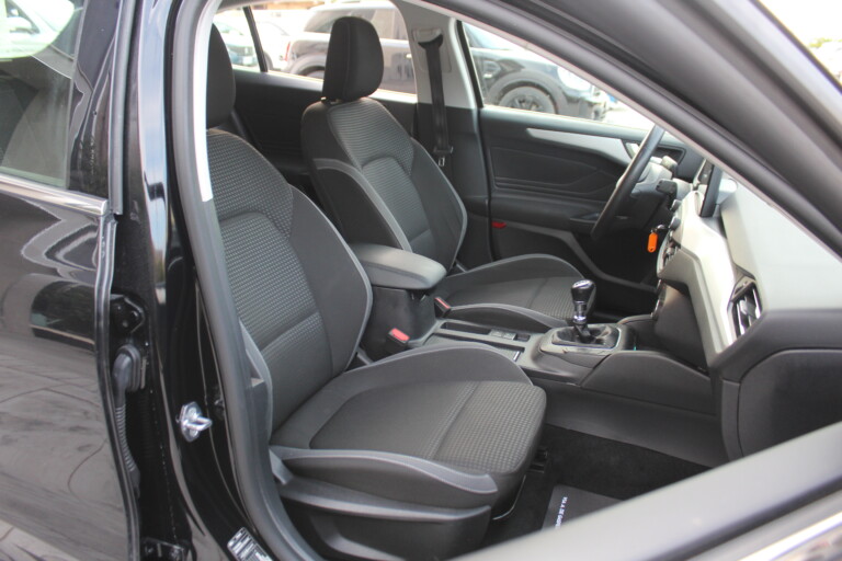 16 Stilecar It Ford Focus Gj660bb