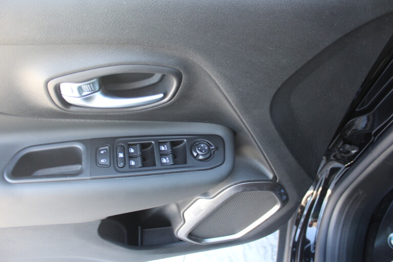 16 Stilecar It Jeep Renegade Fz251dw
