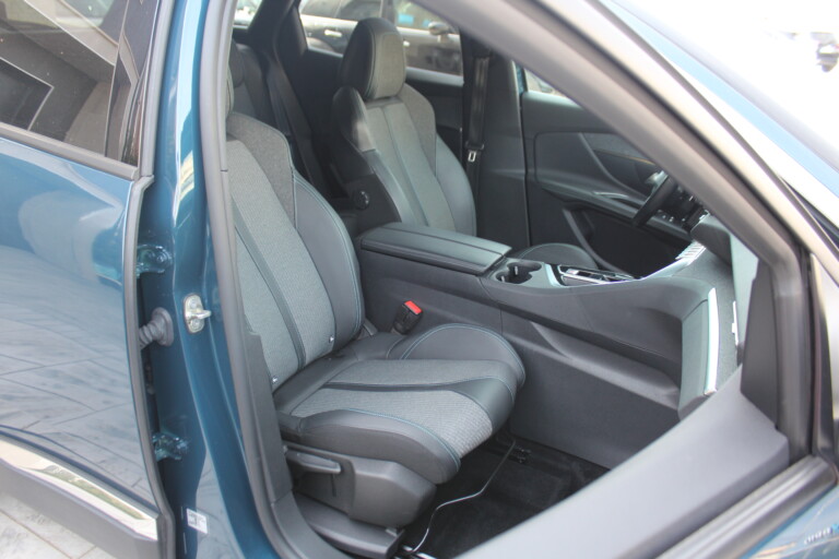 16 Stilecar It Peugeot 3008 Gr421ml