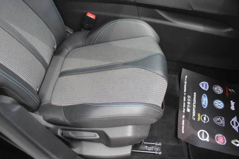 18 Stilecar It Peugeot 3008 Gm668ky