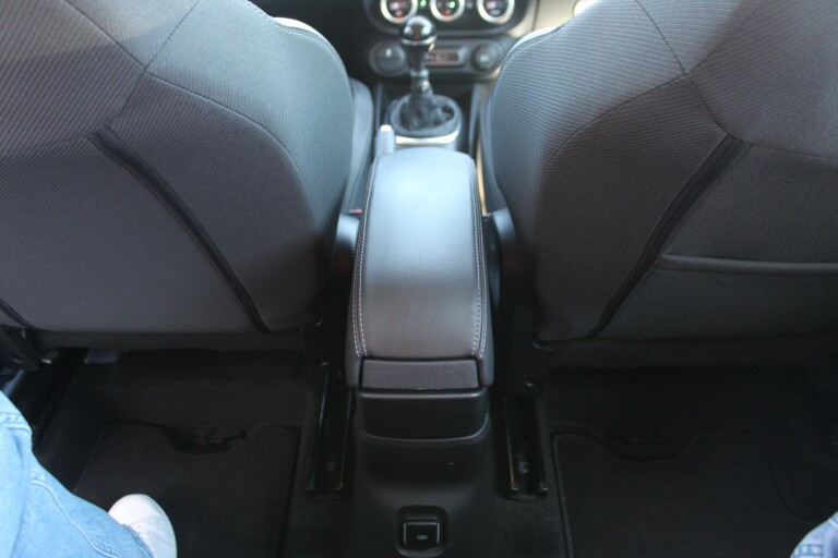 19 Stilecar It Fiat 500l Gf087rl