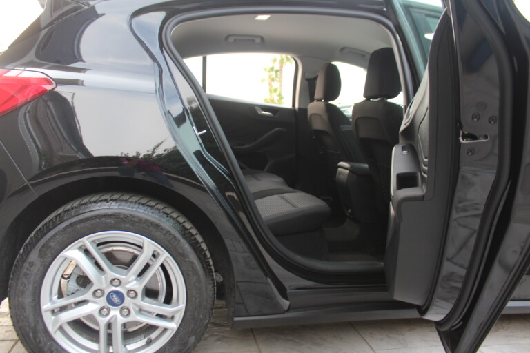 19 Stilecar It Ford Focus Gj660bb