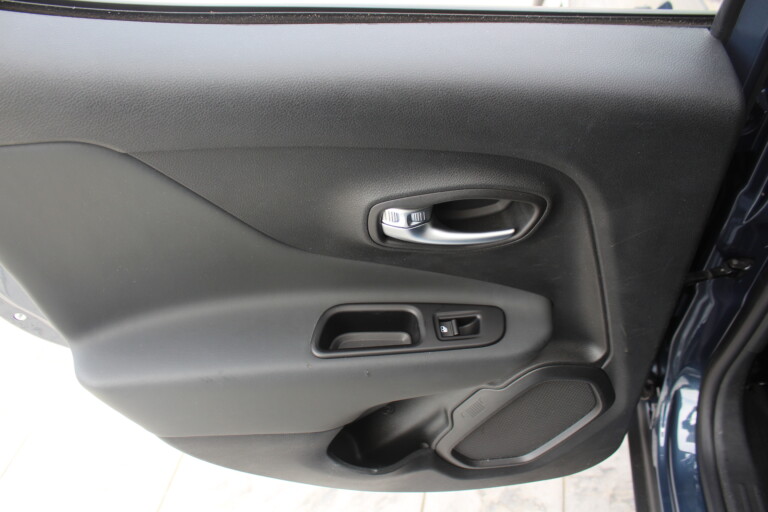 19 Stilecar It Jeep Renegade Gg305rx