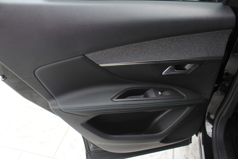 20 Stilecar It Peugeot 3008 Gm668ky