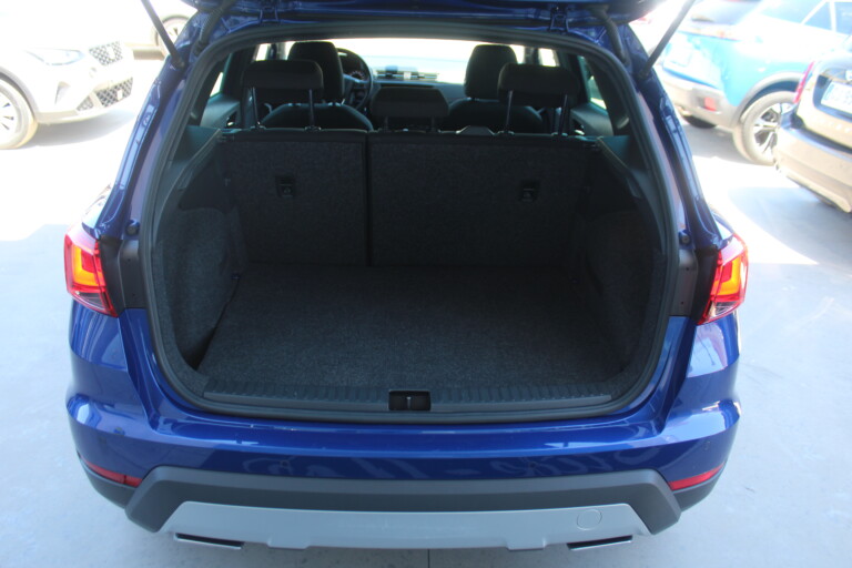22 Stilecar It Seat Arona Gd162ax