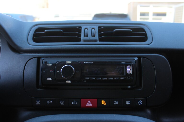 25 Stilecar It Fiat Panda Gg665zt