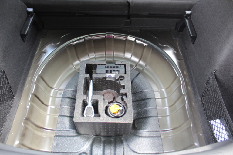 25 Stilecar It Mg Zs Gw289el