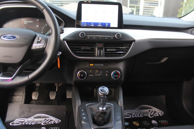 30 Stilecar It Ford Focus Gj660bb