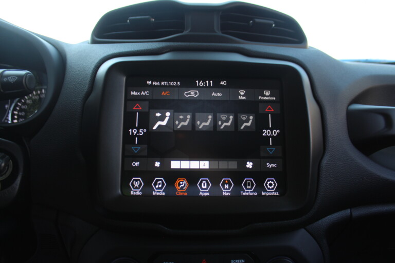 31 Stilecar It Jeep Renegade Gj246yj