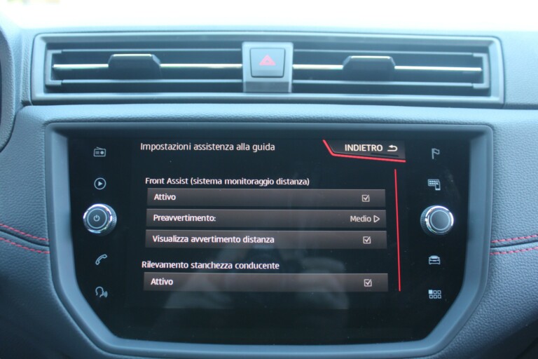 34 Stilecar It Seat Arona Gd162ax