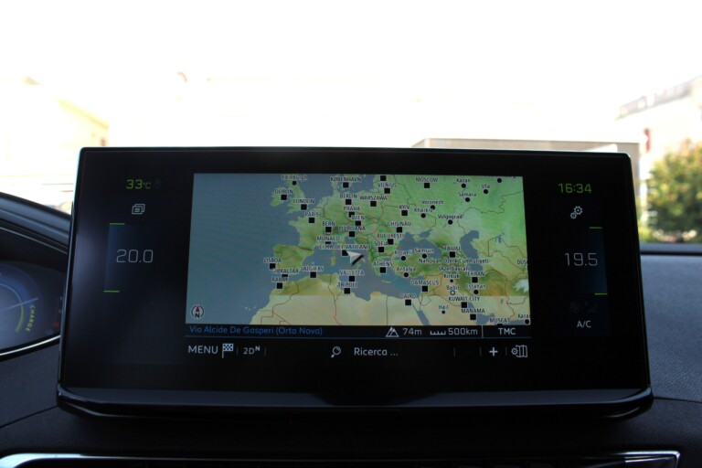 37 Stilecar It Peugeot 3008 Gr421ml