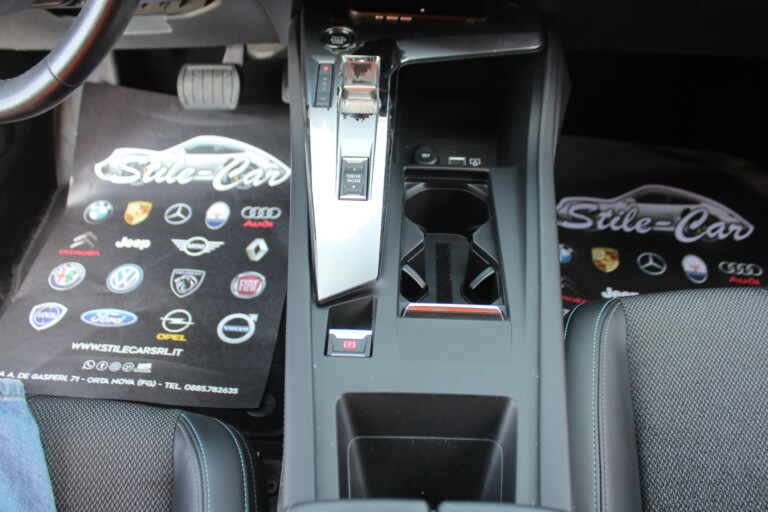 37 Stilecar It Peugeot 308 Gk015ps