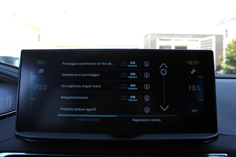 40 Stilecar It Peugeot 3008 Gr421ml