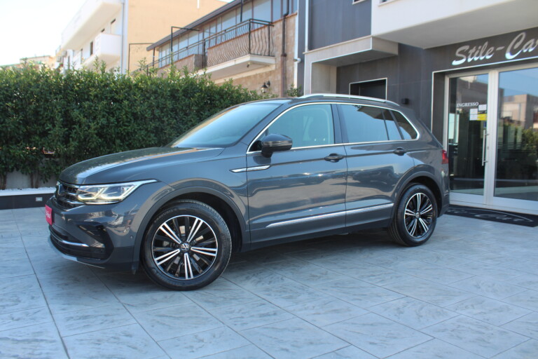 03 Stilecar It Vw Tiguan Gh705py