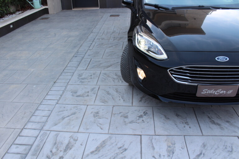 06 Stilecar It Ford Fiesta Gb786ds