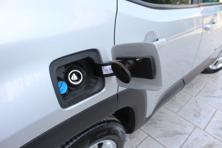08 Stilecar It Jeep Renegade Gh402gw