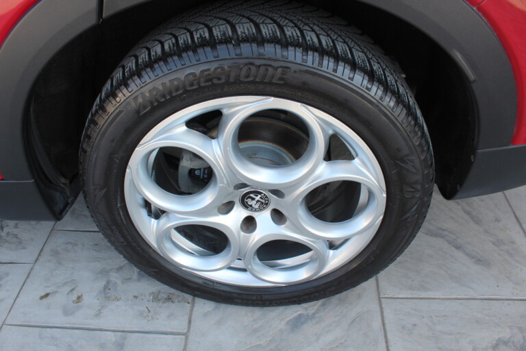 11 Stilecar It Ar Tonale Gm117es