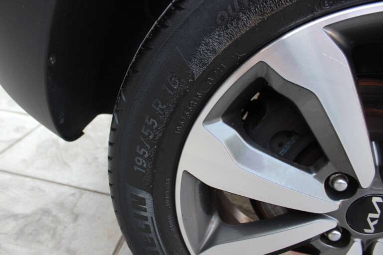 11 Stilecar It Kia Stonic Gj532jt