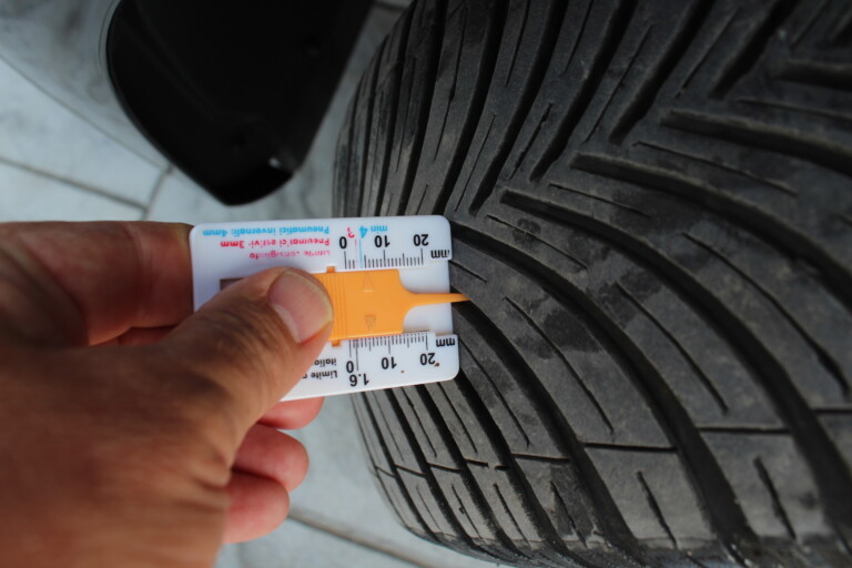 12 Stilecar It Ford Fiesta Gb786ds