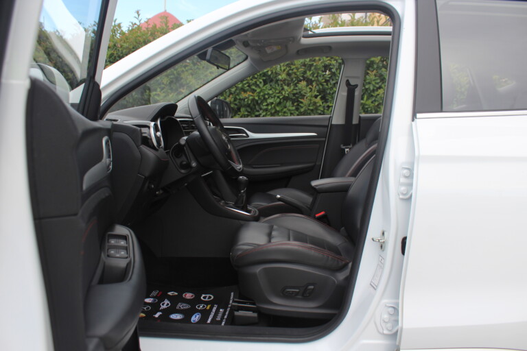 14 Stilecar It Mg Zs Gj972yk