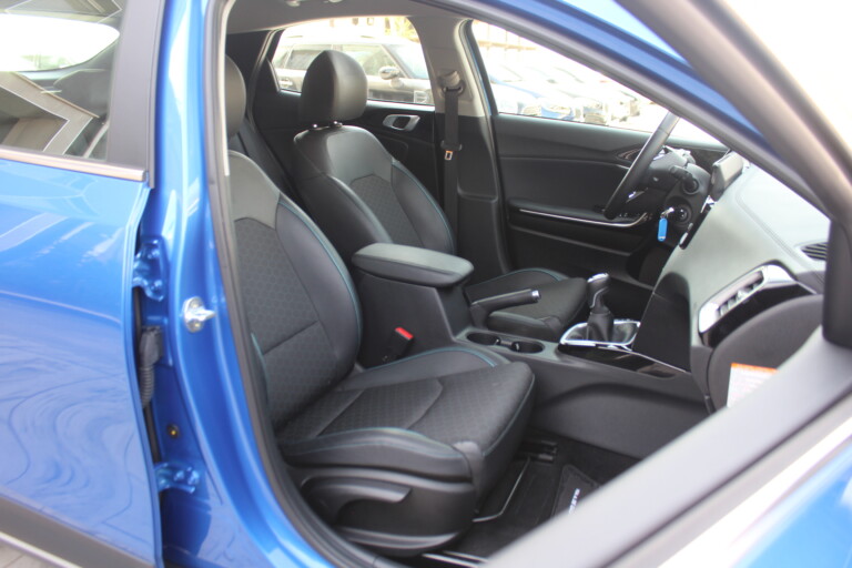 16 Stilecar It Kia Xceed Gm123lc