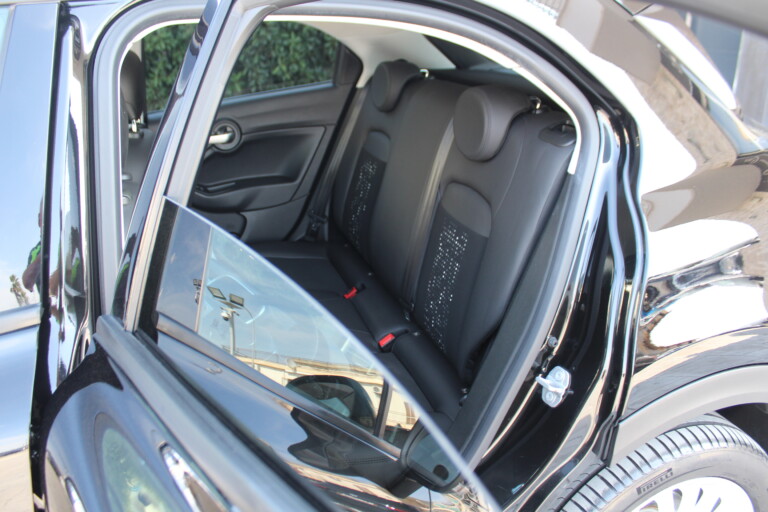 17 Stilecar It Fiat 500x Gj878ym