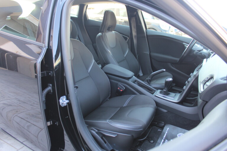 17 Stilecar It Volvo V40 Fy250yx