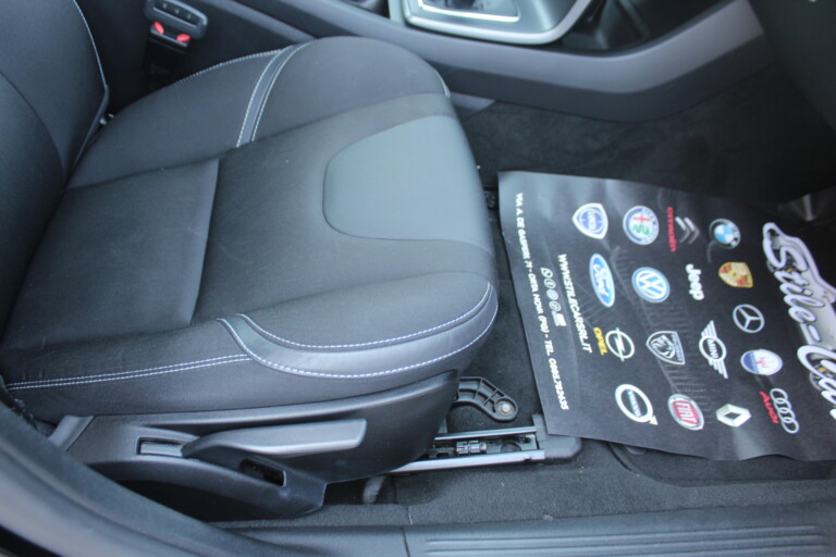 18 Stilecar It Volvo V40 Fy250yx