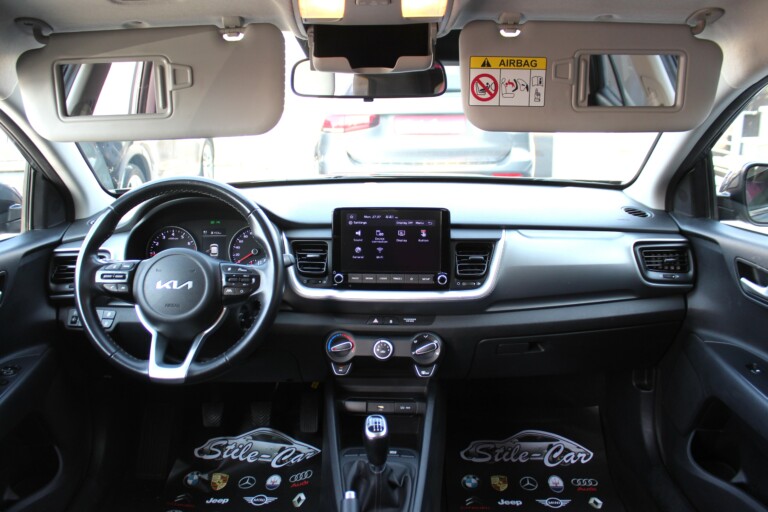 21 Stilecar It Kia Stonic Gj532jt