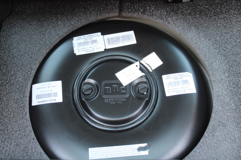 23 Stilecar It Ford Fiesta Gb786ds