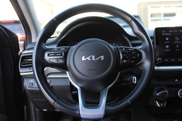 25 Stilecar It Kia Stonic Gj532jt