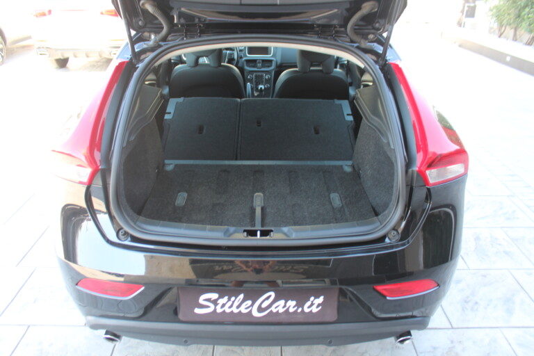 25 Stilecar It Volvo V40 Fy250yx