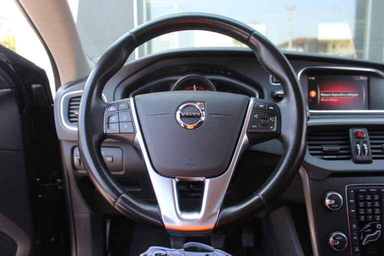 26 Stilecar It Volvo V40 Fy250yx
