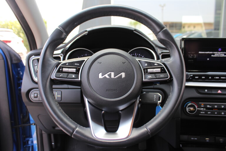 27 Stilecar It Kia Xceed Gm123lc