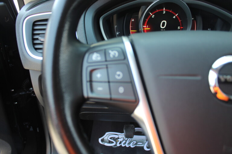 27 Stilecar It Volvo V40 Fy250yx