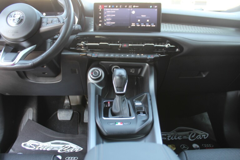 32 Stilecar It Ar Tonale Gm117es