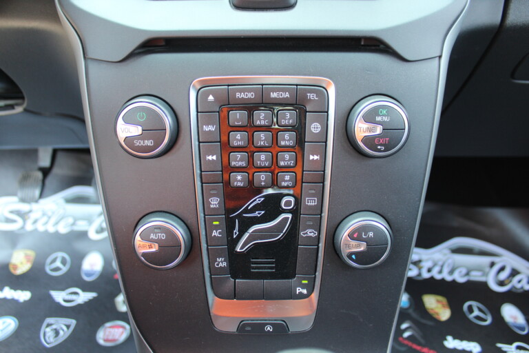 36 Stilecar It Volvo V40 Fy250yx